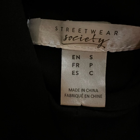 Little Black Dress - Picture 3 of 3